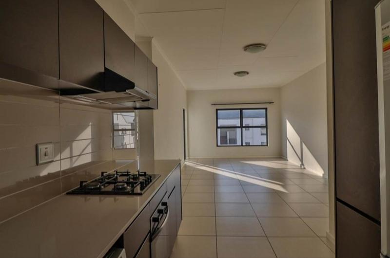 To Let 2 Bedroom Property for Rent in Greenstone Ridge Gauteng