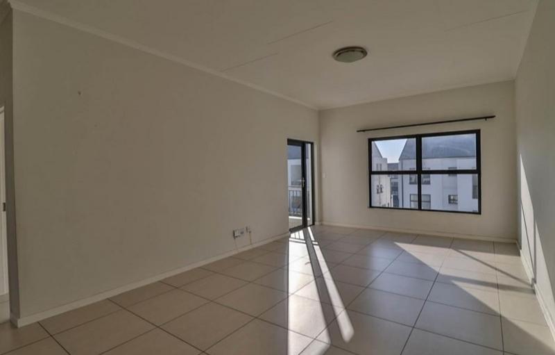To Let 2 Bedroom Property for Rent in Greenstone Ridge Gauteng