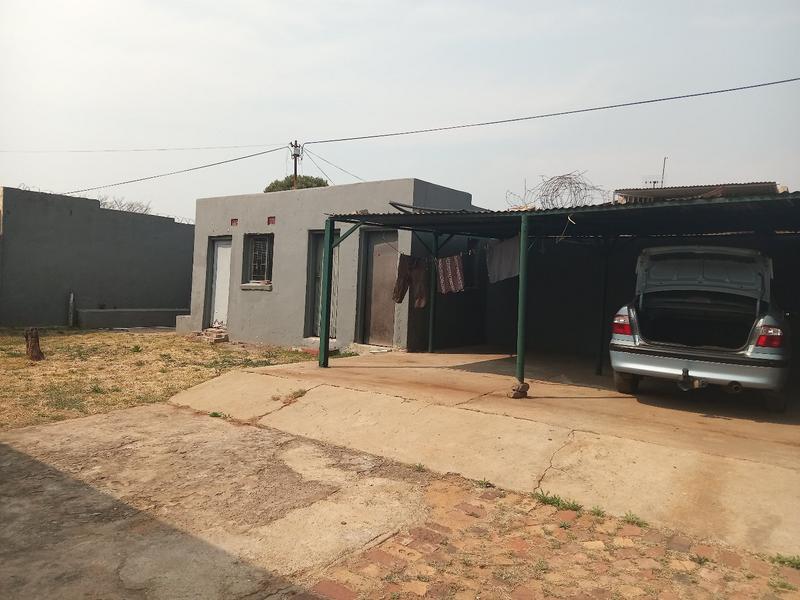 6 Bedroom Property for Sale in Randgate Gauteng