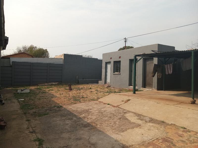 6 Bedroom Property for Sale in Randgate Gauteng