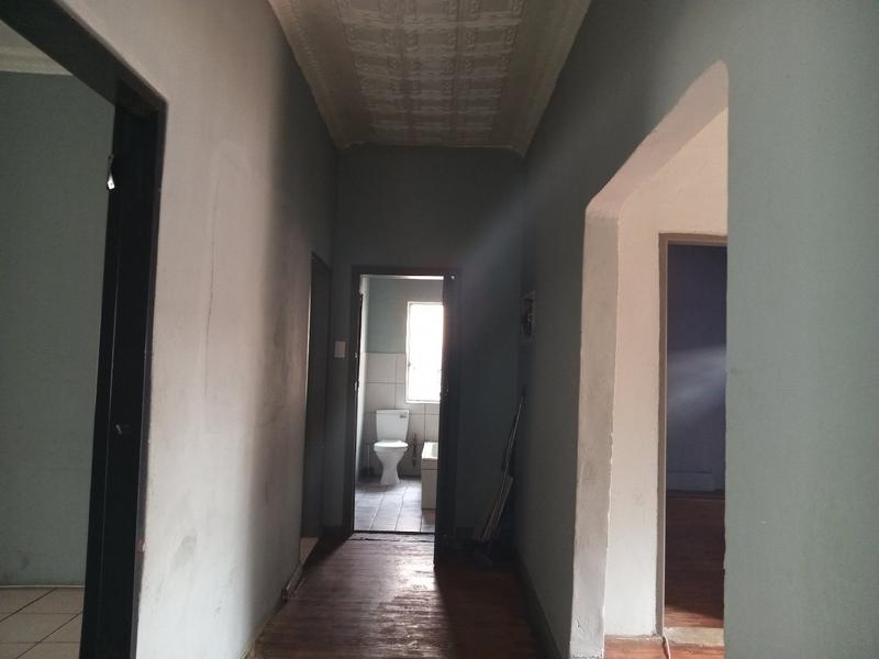 6 Bedroom Property for Sale in Randgate Gauteng