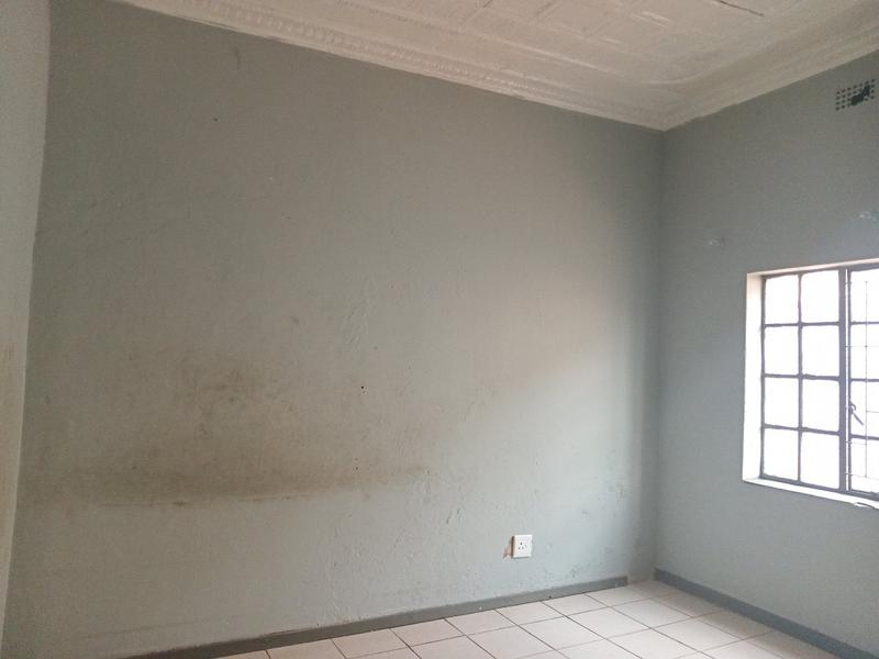 6 Bedroom Property for Sale in Randgate Gauteng