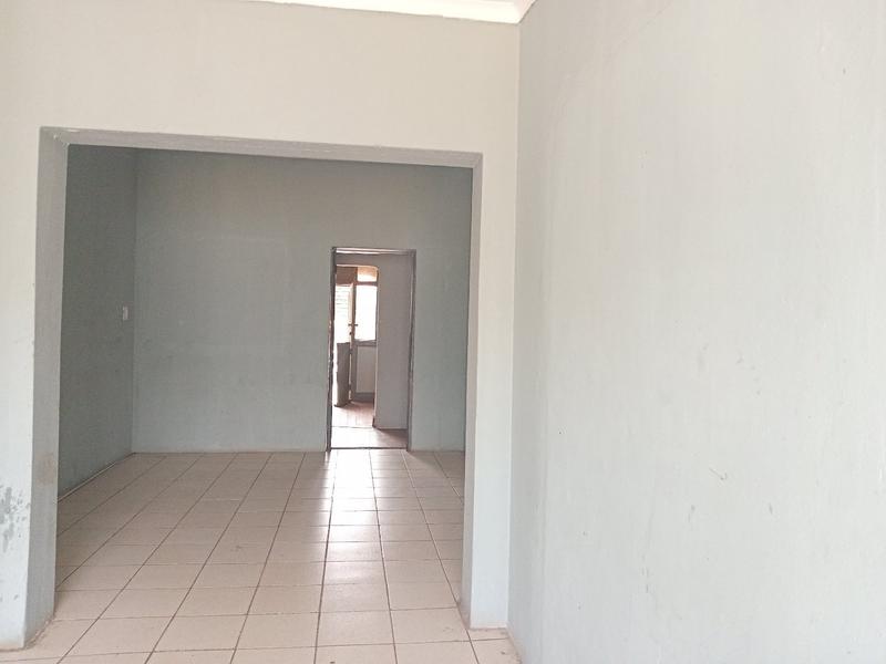 6 Bedroom Property for Sale in Randgate Gauteng