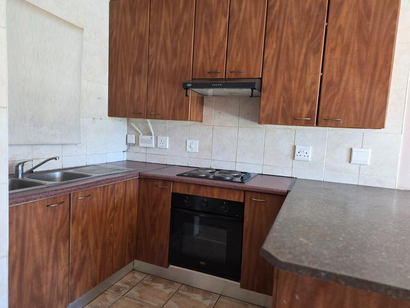 2 Bedroom Property for Sale in Sugar Bush Estate Gauteng