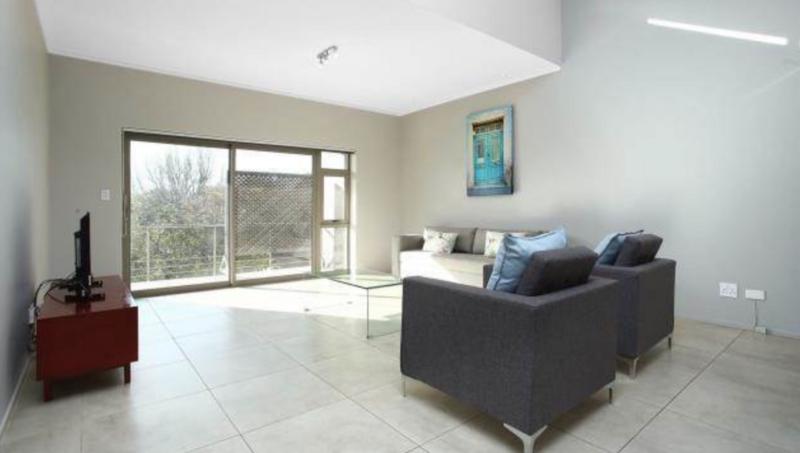 To Let 3 Bedroom Property for Rent in Melrose Gauteng