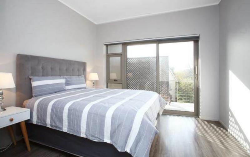 To Let 3 Bedroom Property for Rent in Melrose Gauteng