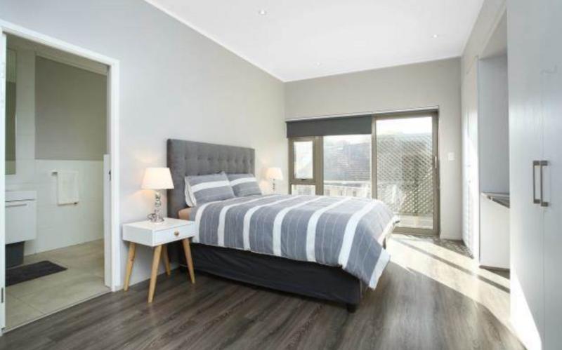 To Let 3 Bedroom Property for Rent in Melrose Gauteng