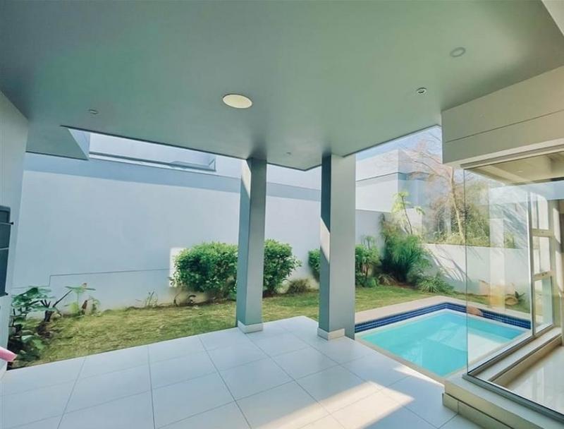 To Let 3 Bedroom Property for Rent in Bryanston Gauteng