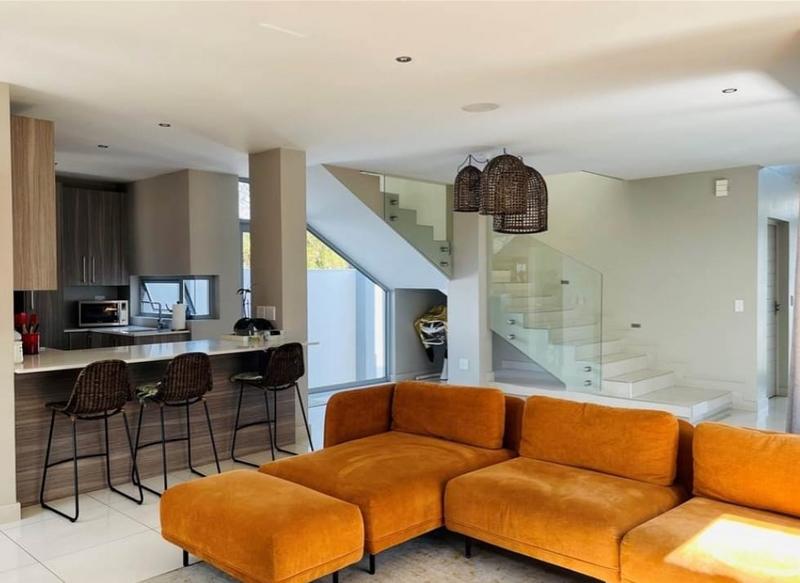 To Let 3 Bedroom Property for Rent in Bryanston Gauteng