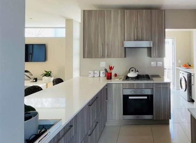 To Let 3 Bedroom Property for Rent in Bryanston Gauteng