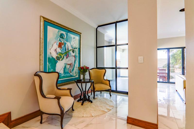 5 Bedroom Property for Sale in Copperleaf Estate Gauteng