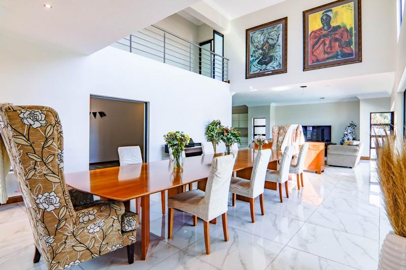 5 Bedroom Property for Sale in Copperleaf Estate Gauteng