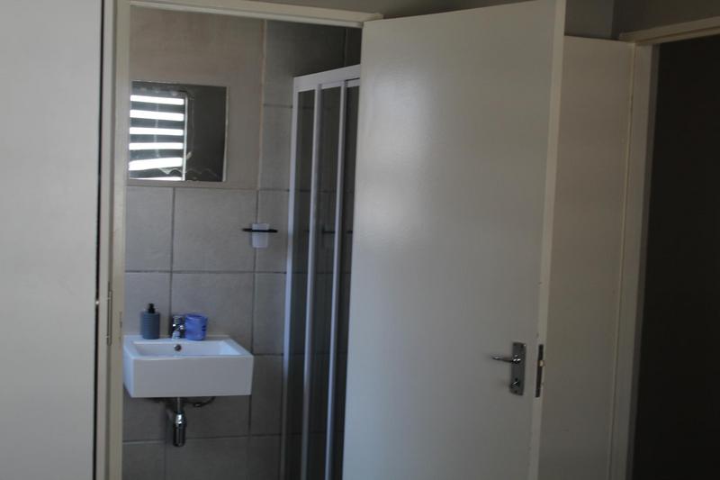 3 Bedroom Property for Sale in Noordwyk Gauteng
