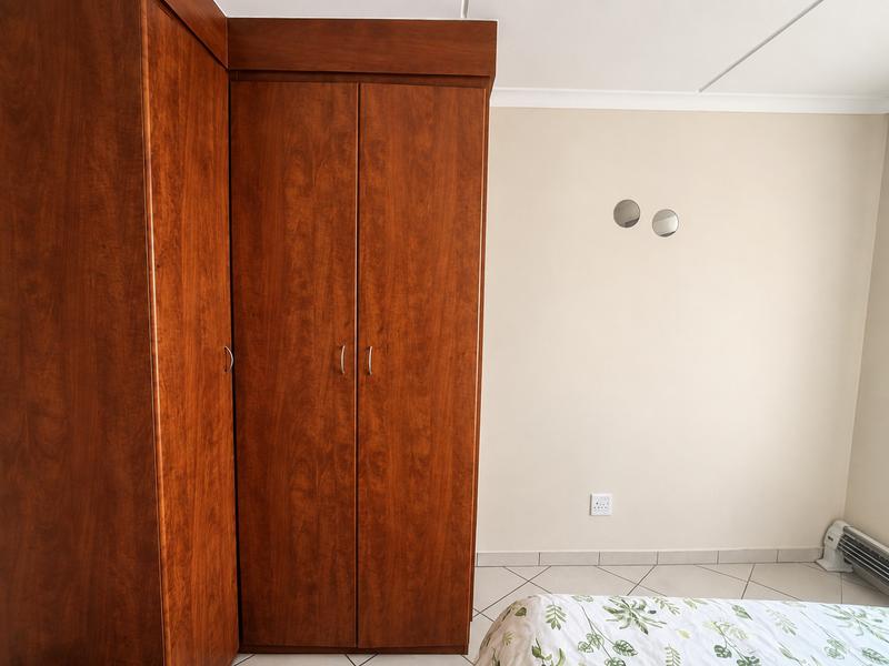 2 Bedroom Property for Sale in Heuweloord Gauteng