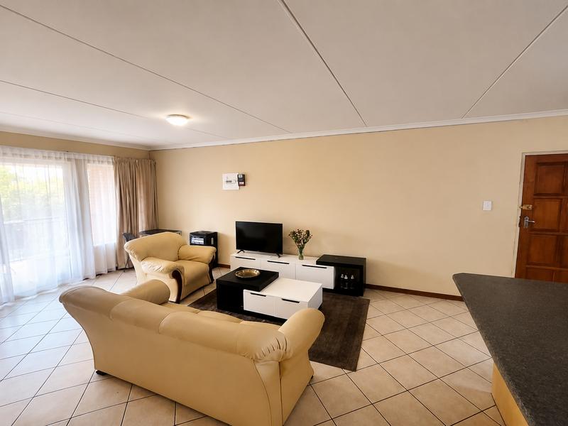 2 Bedroom Property for Sale in Heuweloord Gauteng