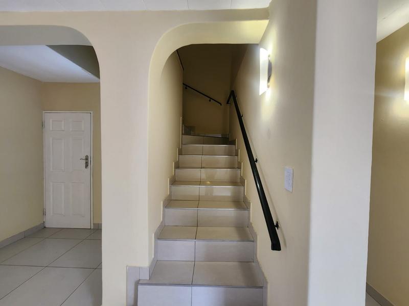 To Let 3 Bedroom Property for Rent in Northcliff Gauteng