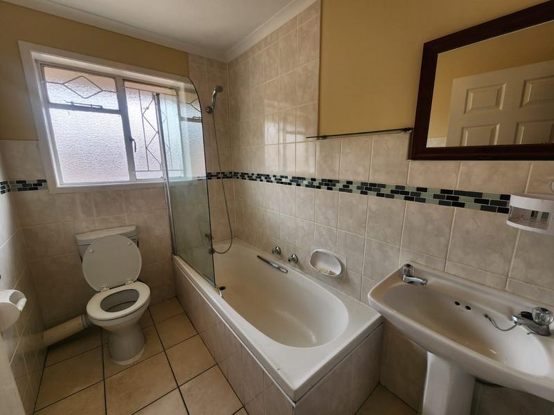 To Let 3 Bedroom Property for Rent in Northcliff Gauteng