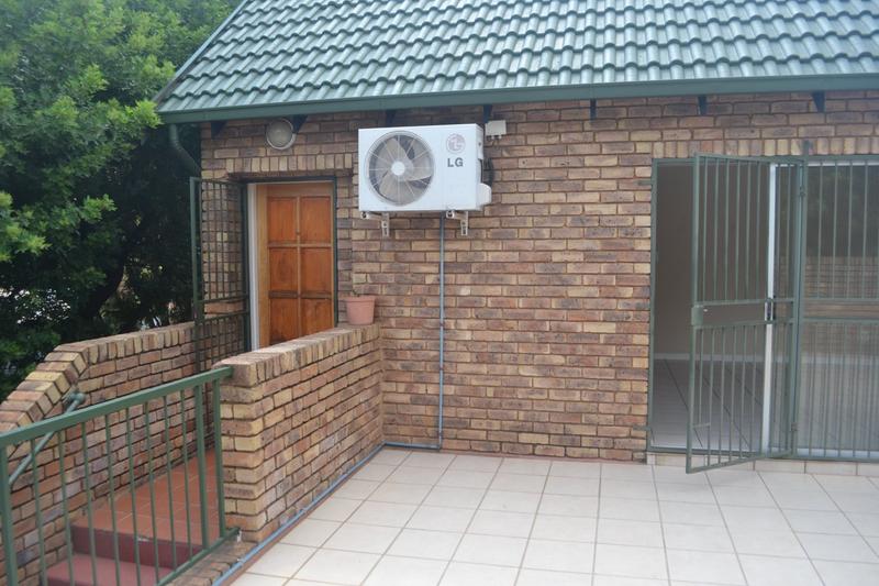 3 Bedroom Property for Sale in Florauna Gauteng