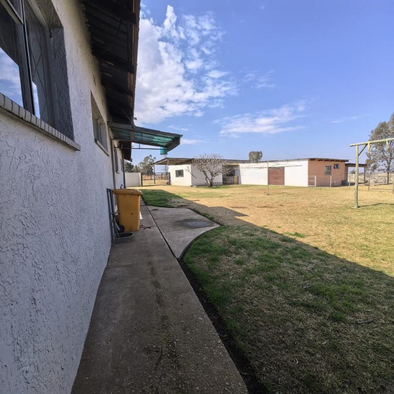 4 Bedroom Property for Sale in Tenacre A H Gauteng