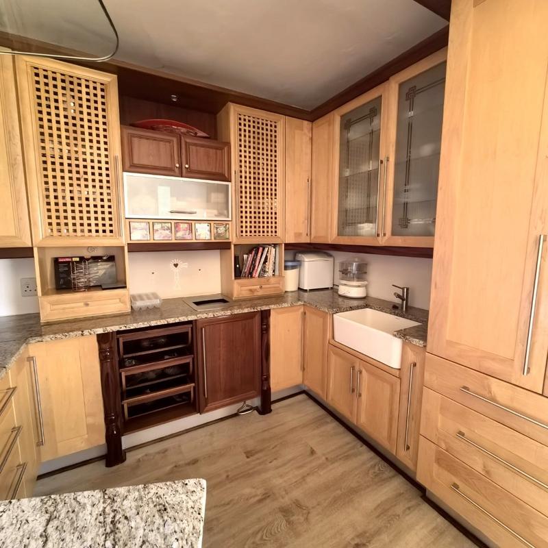 4 Bedroom Property for Sale in Tenacre A H Gauteng