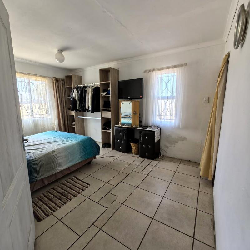 4 Bedroom Property for Sale in Tenacre A H Gauteng