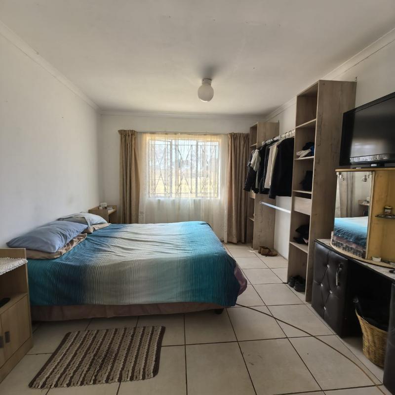 4 Bedroom Property for Sale in Tenacre A H Gauteng