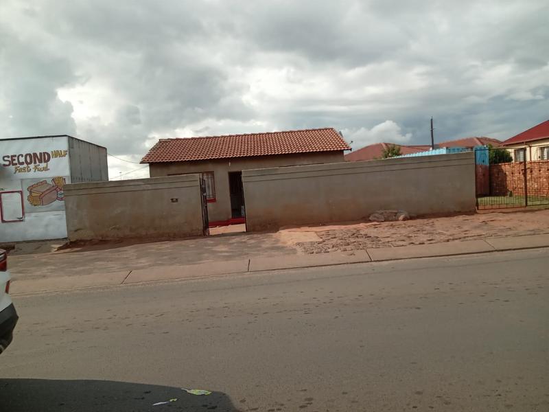 2 Bedroom Property for Sale in Marimba Gardens Gauteng