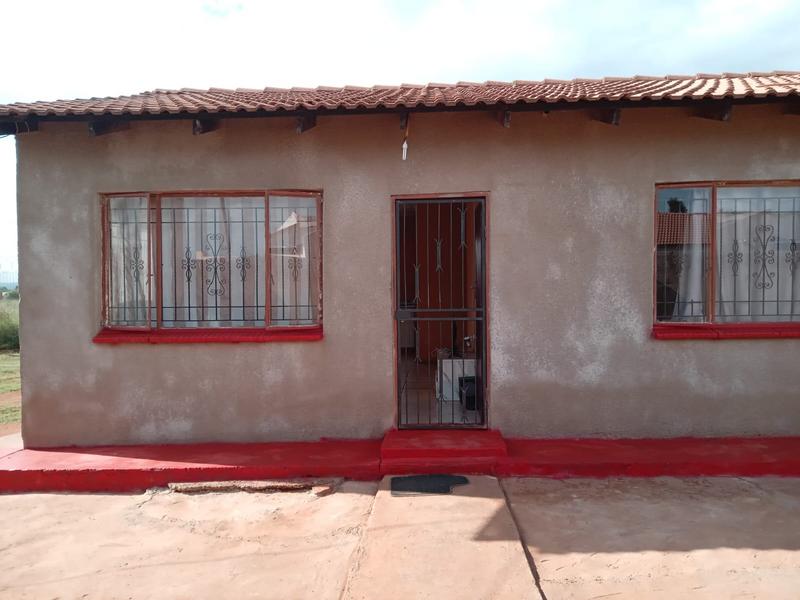 2 Bedroom Property for Sale in Marimba Gardens Gauteng
