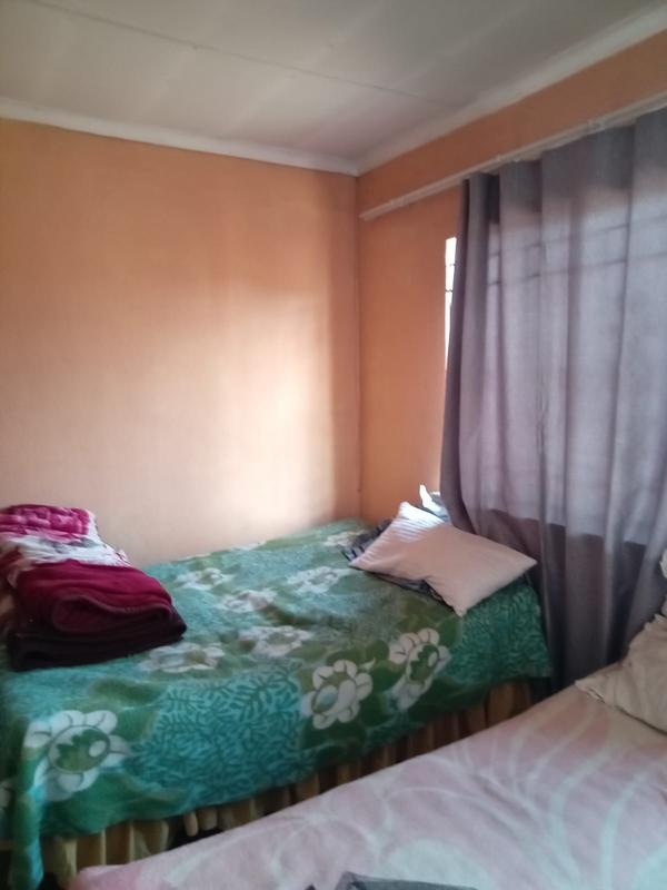 2 Bedroom Property for Sale in Marimba Gardens Gauteng
