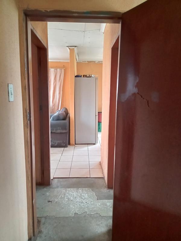 2 Bedroom Property for Sale in Marimba Gardens Gauteng