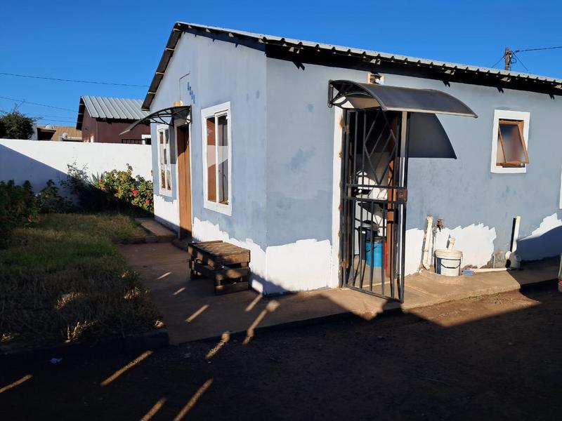 2 Bedroom Property for Sale in Grasmere Gauteng
