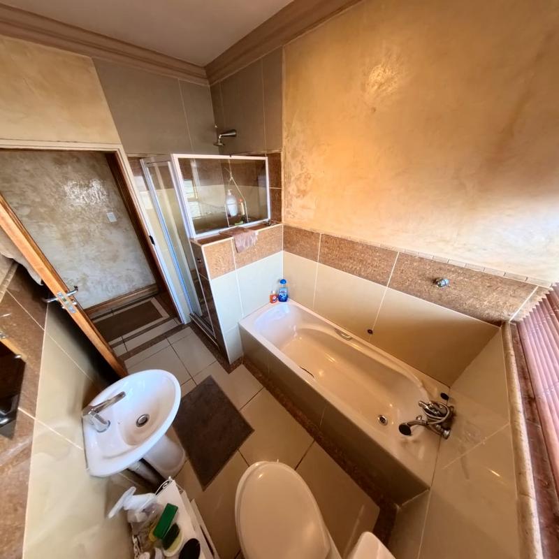 4 Bedroom Property for Sale in Norkem Park Gauteng