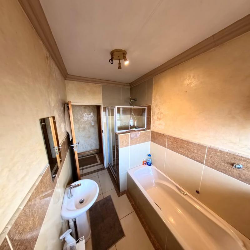 4 Bedroom Property for Sale in Norkem Park Gauteng