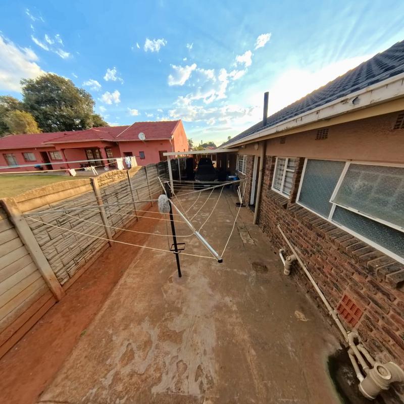 4 Bedroom Property for Sale in Norkem Park Gauteng