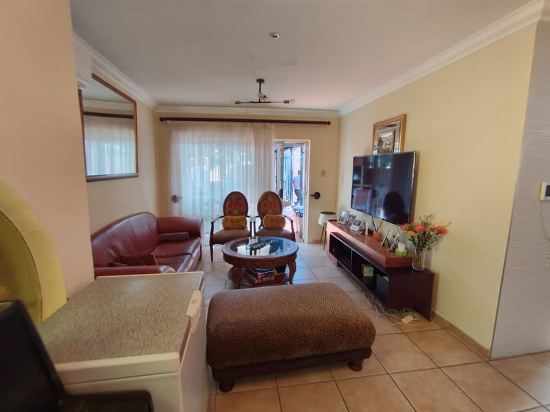 3 Bedroom Property for Sale in Karenpark Gauteng