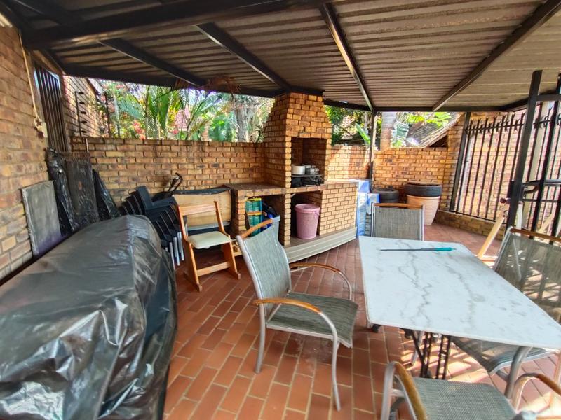 3 Bedroom Property for Sale in Karenpark Gauteng