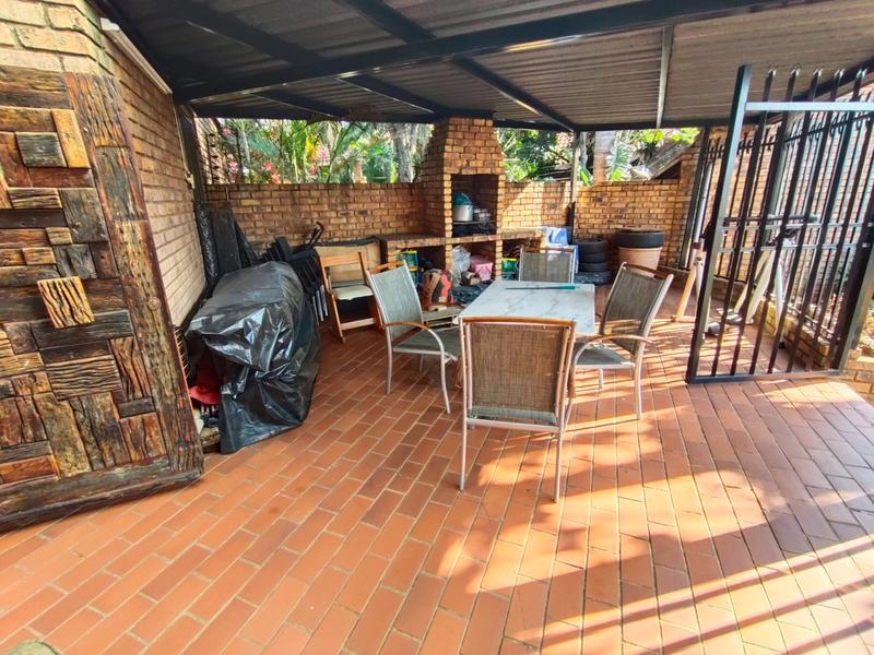 3 Bedroom Property for Sale in Karenpark Gauteng