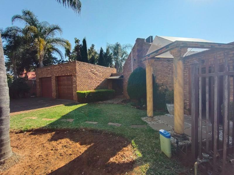3 Bedroom Property for Sale in Karenpark Gauteng