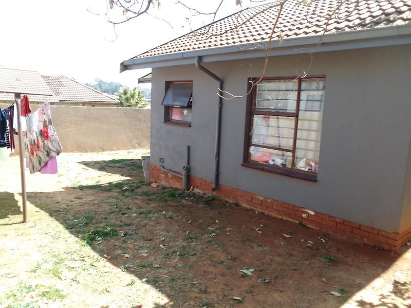 To Let 2 Bedroom Property for Rent in Zakariyya Park Gauteng