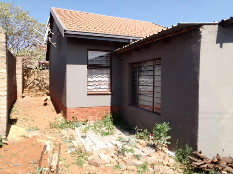To Let 2 Bedroom Property for Rent in Zakariyya Park Gauteng