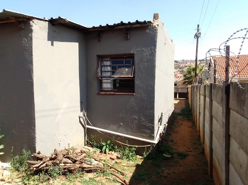To Let 2 Bedroom Property for Rent in Zakariyya Park Gauteng