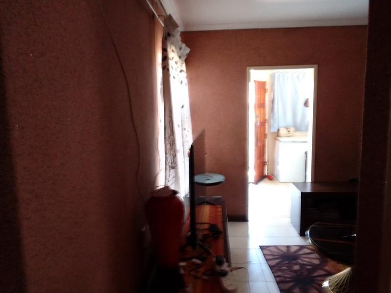 To Let 2 Bedroom Property for Rent in Zakariyya Park Gauteng