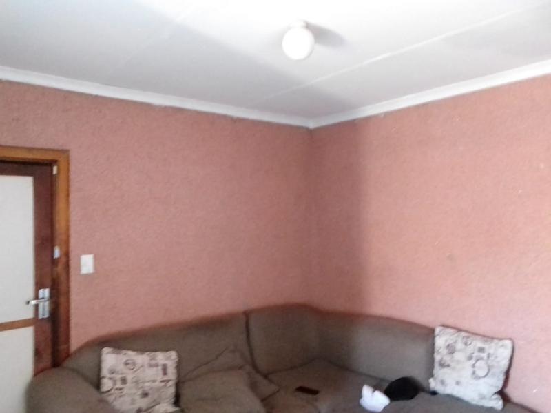 To Let 2 Bedroom Property for Rent in Zakariyya Park Gauteng