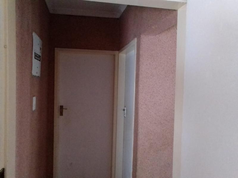 To Let 2 Bedroom Property for Rent in Zakariyya Park Gauteng