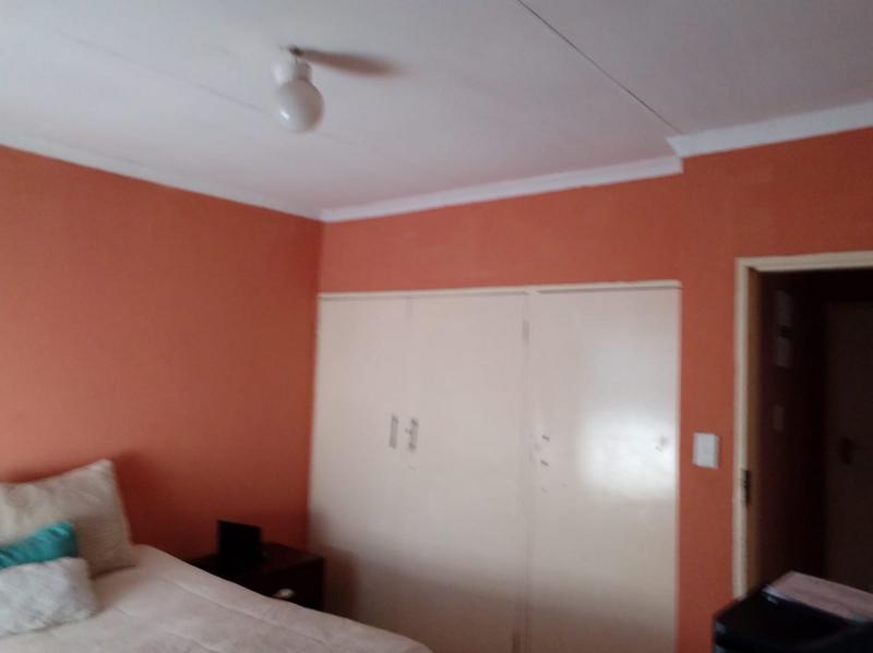 To Let 2 Bedroom Property for Rent in Zakariyya Park Gauteng