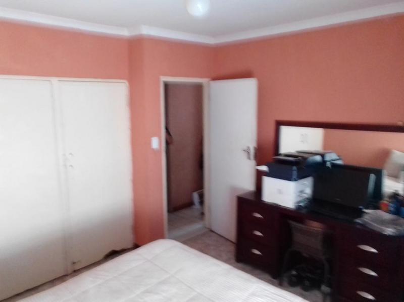 To Let 2 Bedroom Property for Rent in Zakariyya Park Gauteng