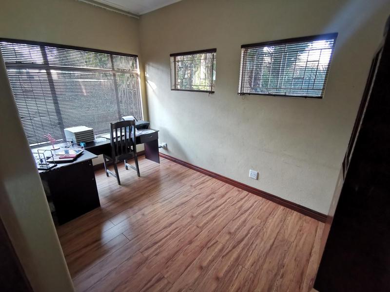 4 Bedroom Property for Sale in Golf Park Gauteng