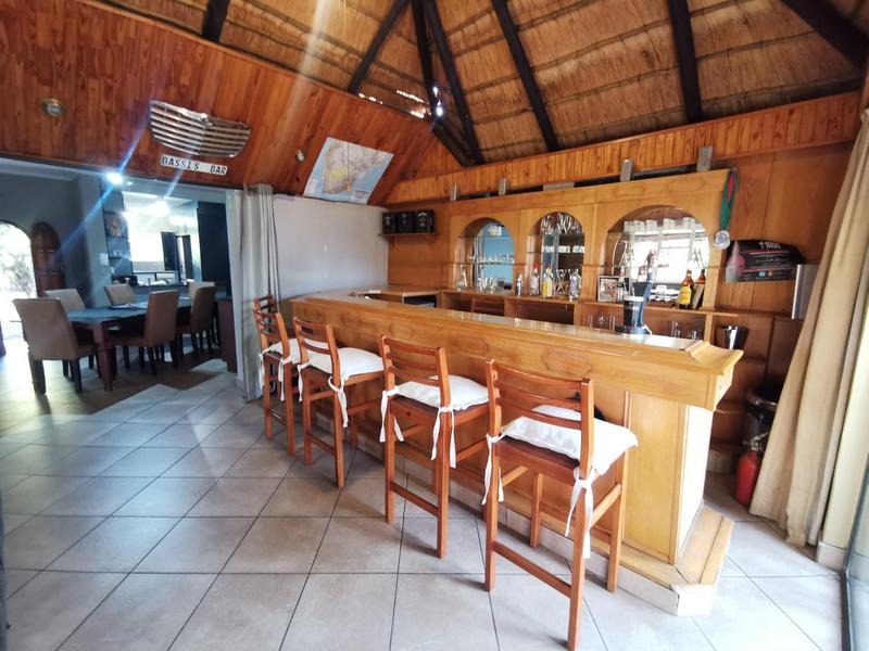 4 Bedroom Property for Sale in Golf Park Gauteng