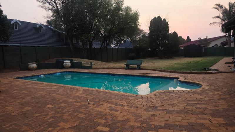 To Let 3 Bedroom Property for Rent in Parkrand Gauteng