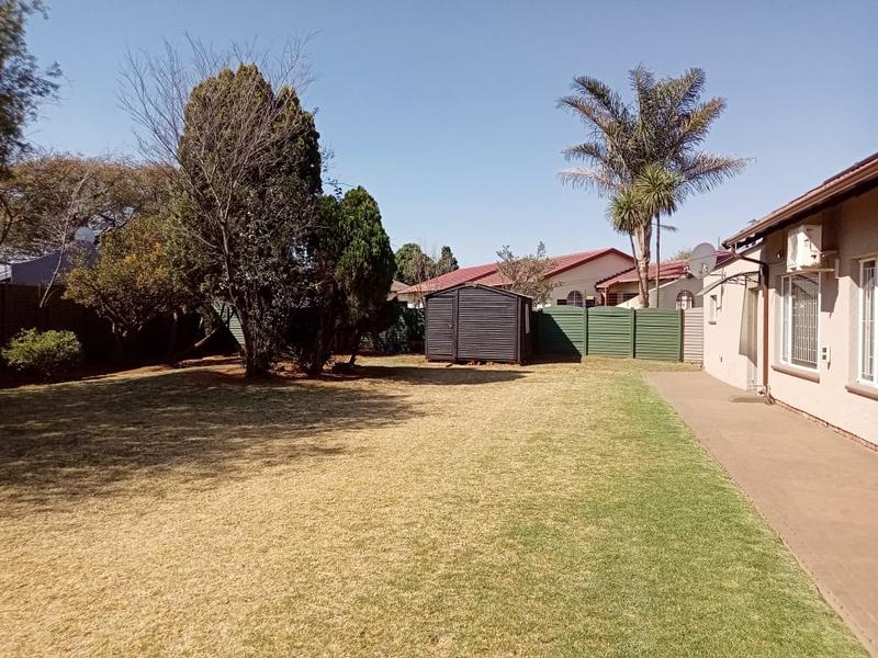 To Let 3 Bedroom Property for Rent in Parkrand Gauteng